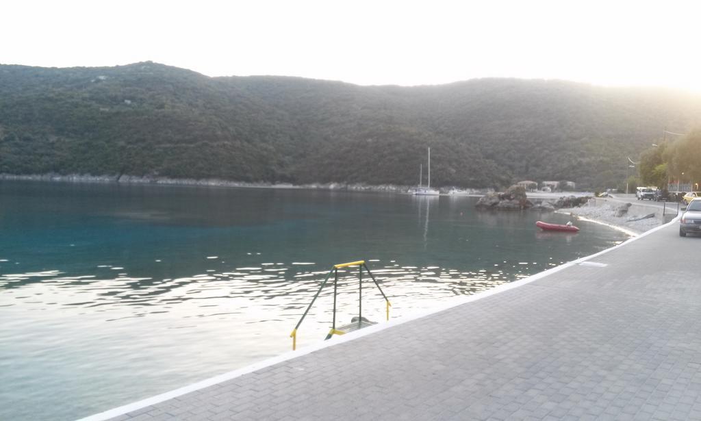 Apartament Porto Poros Mikros Gialos Zewnętrze zdjęcie