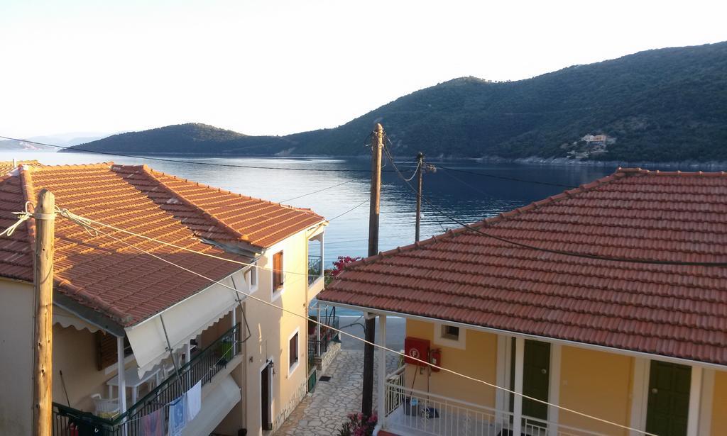 Apartament Porto Poros Mikros Gialos Zewnętrze zdjęcie